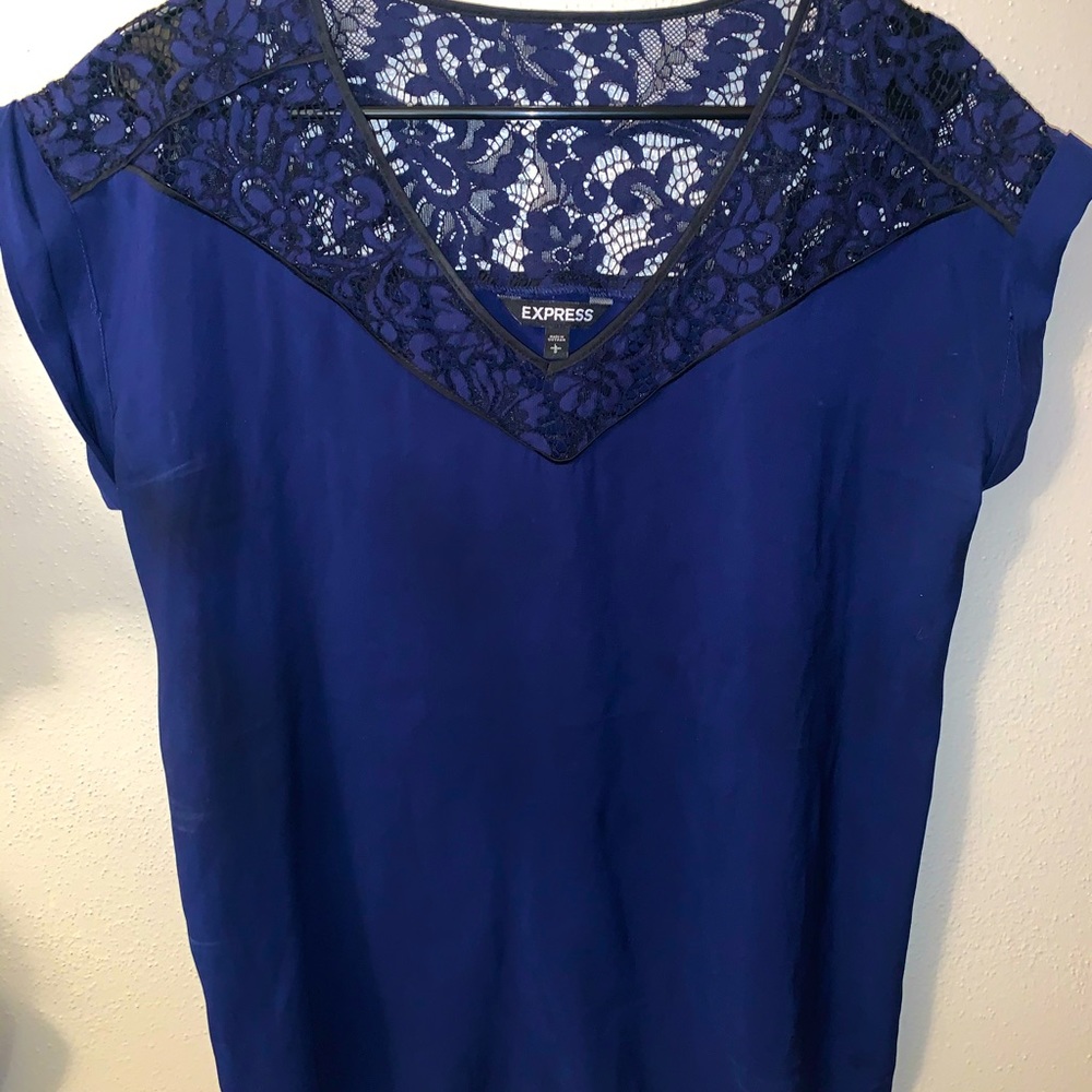 Women’s Express Top